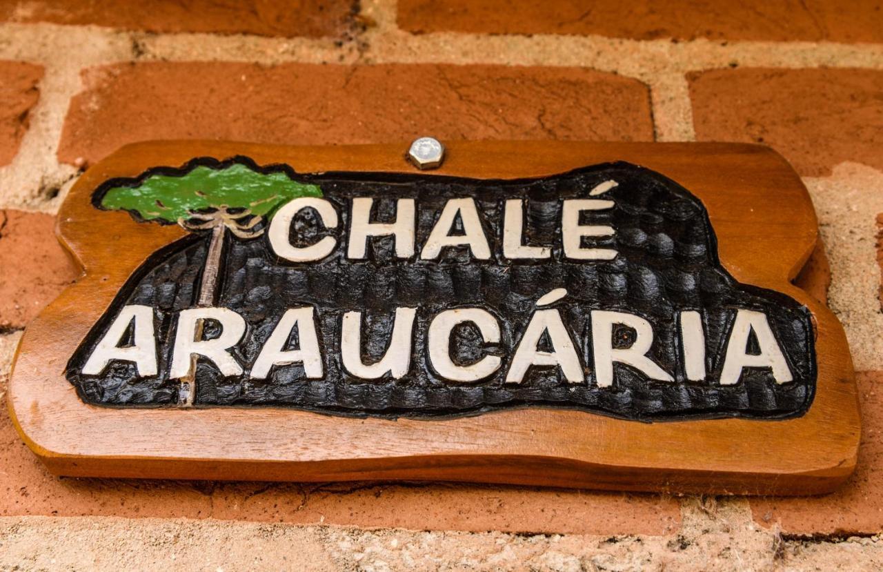 Villa Chales Araucaria E Manaca São Bento do Sapucaí Exterior foto